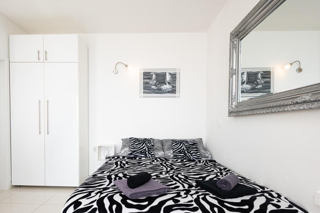 Apartments Viky Kraljevica Extérieur photo